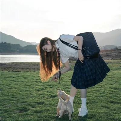 阿罗有枝彩色笔